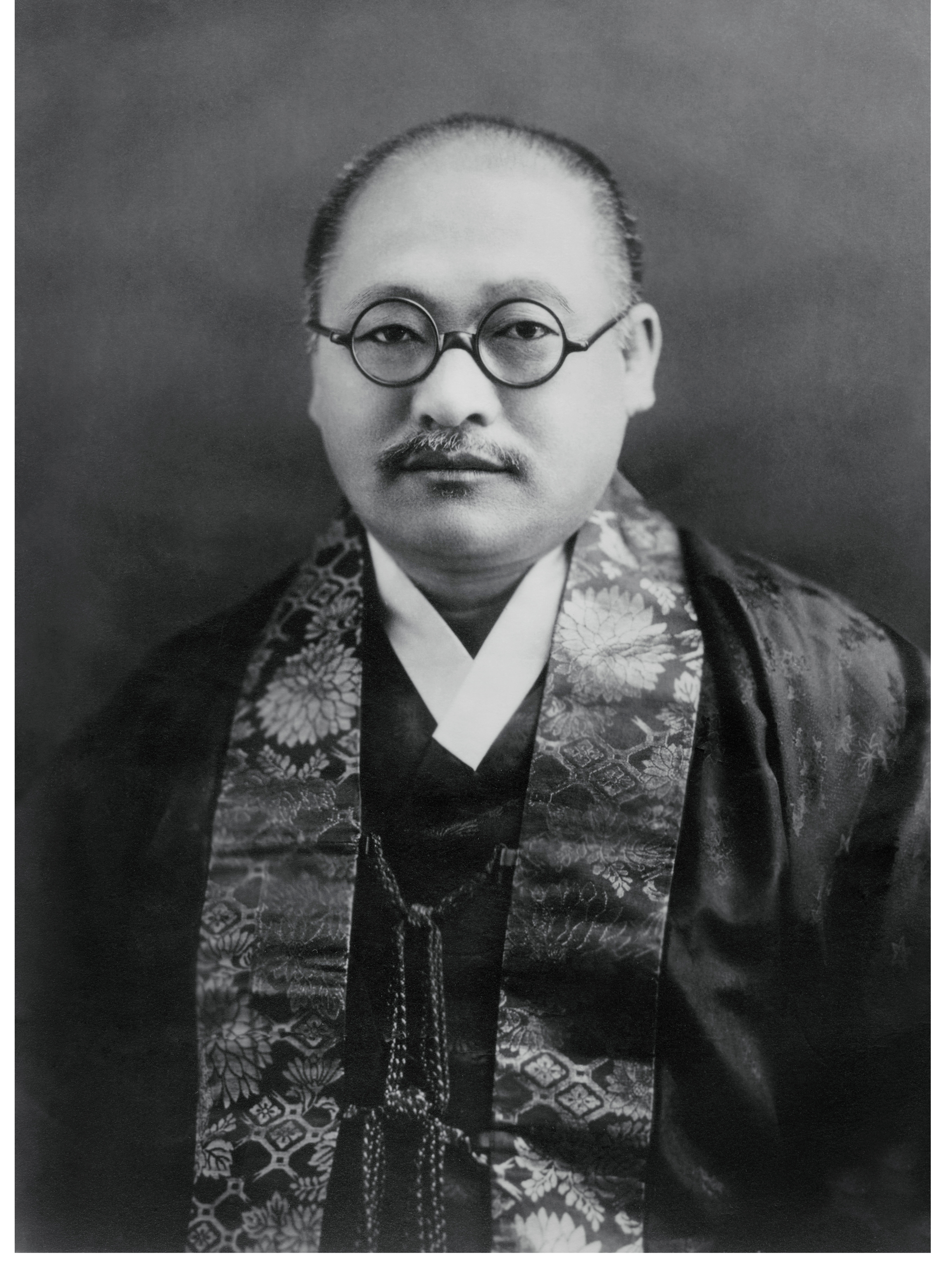 원기 19년 소태산 대종사 진영